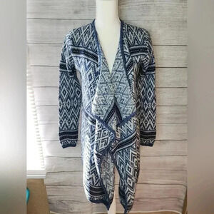 Geometric Patterned Blue and White Women's Sweater